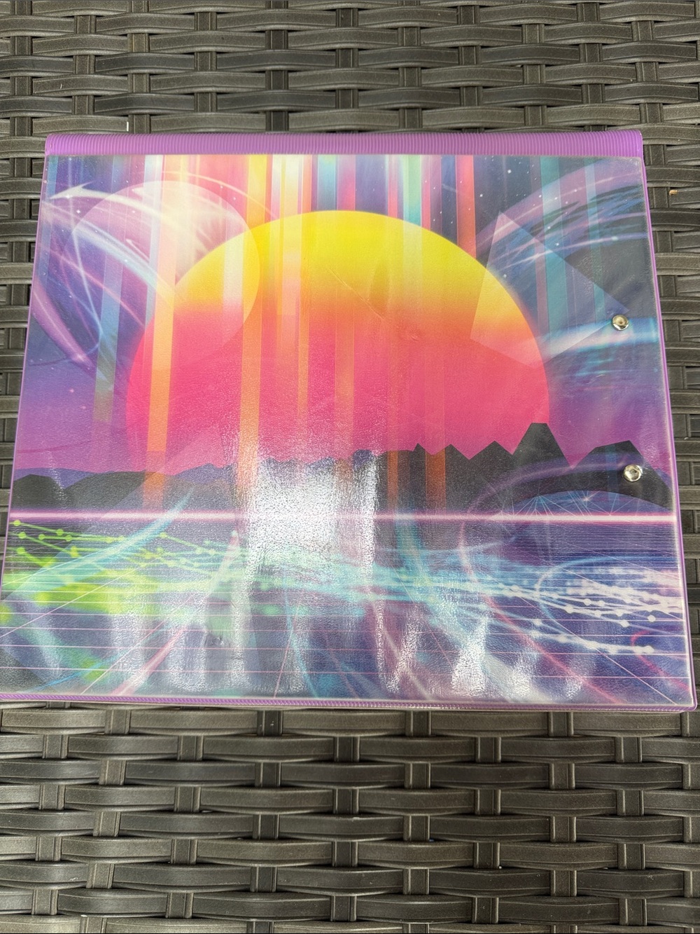 Throw Back Retro Trapper Keeper - Picture 2 of 4